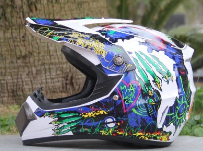 Four seasons mountain bike helmet