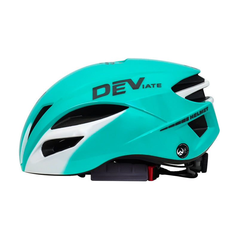 Bicycle Helmet Simple Integrated Molding Design