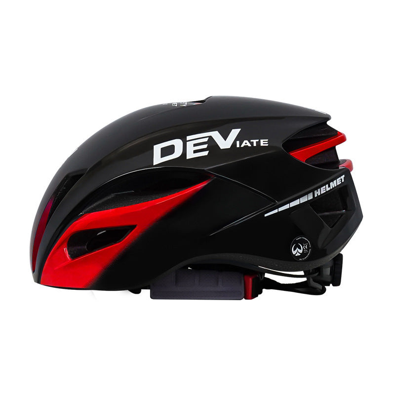Bicycle Helmet Simple Integrated Molding Design